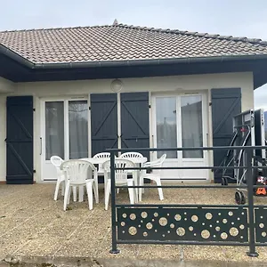 Villas Entiere, 6 Pl,3 Ch , Parking Prive , Climatise Villa